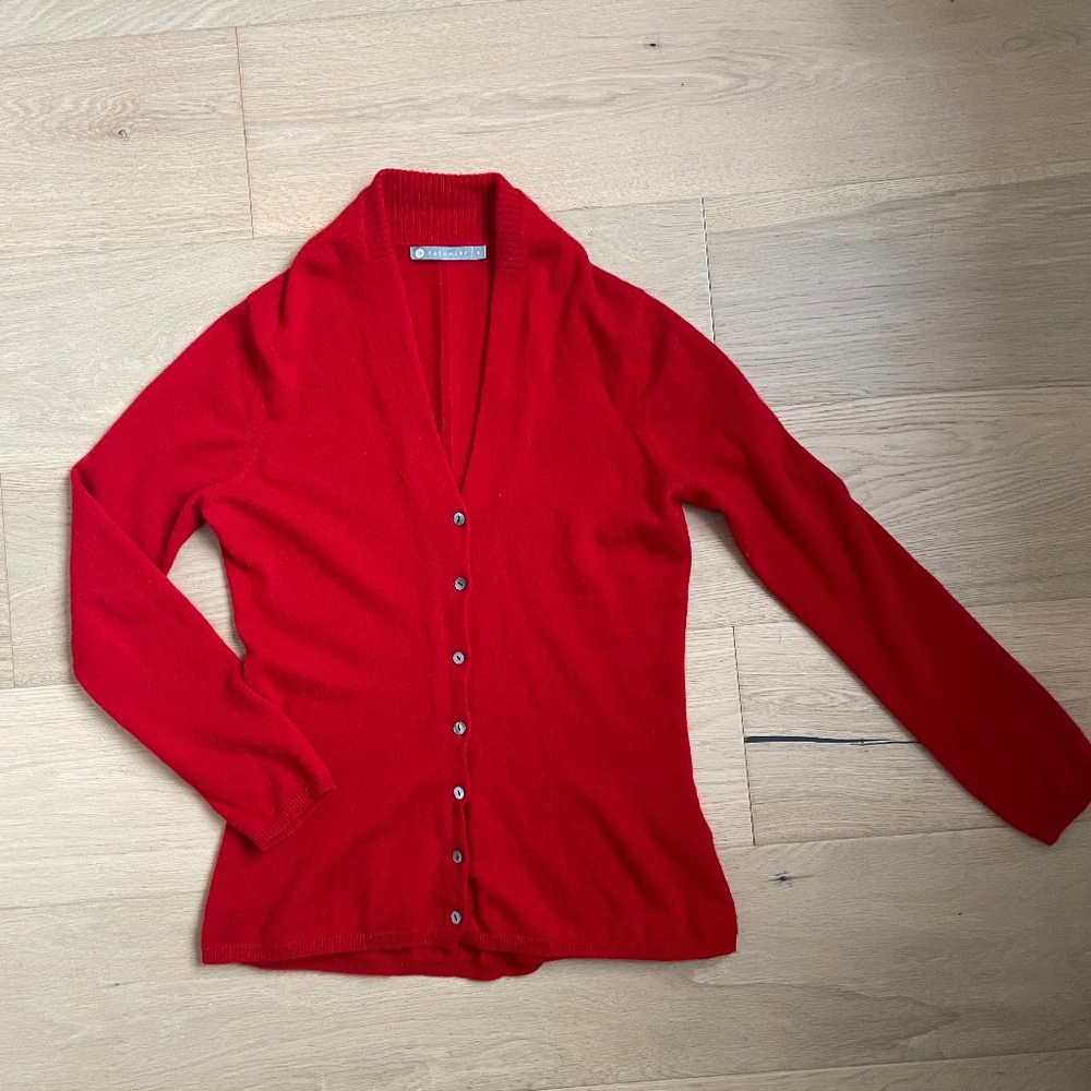 InCashmere Red 100% Cashmere Sweater Size Small